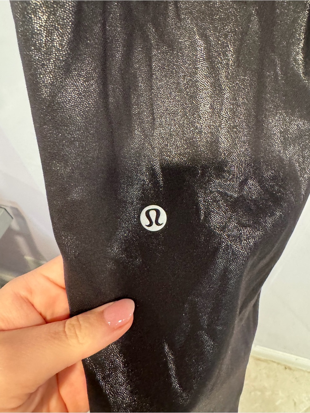 Black Sparkle‎ Lululemon Wunder Train Faux Leather Leggings - Picture 6 of 7
